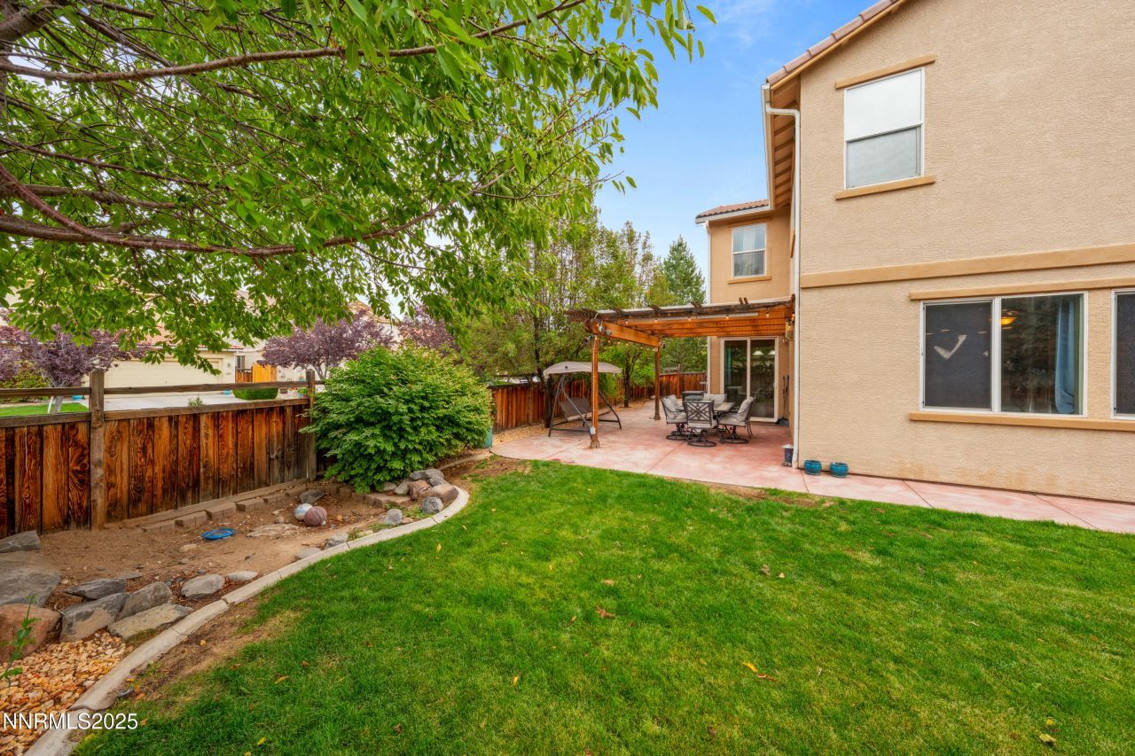 7045 Krug Drive, Sparks, NV 89436 Photo