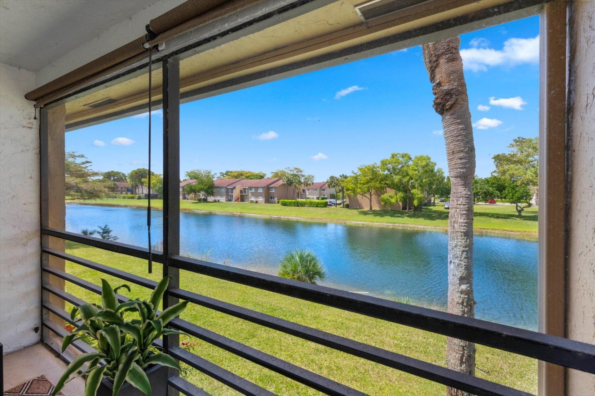 145 Lake Nancy Lane, Unit 232, West Palm Beach, FL 33411 Photo