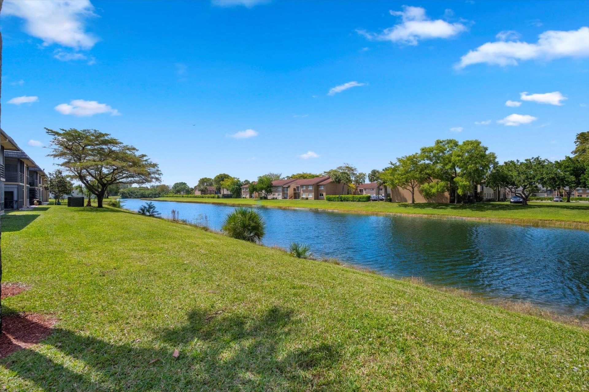 145 Lake Nancy Lane, Unit 232, West Palm Beach, FL 33411 Photo