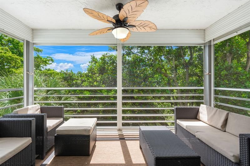 806 Cypress Grove Lane, Unit 403, Pompano Beach, FL 33069 Photo