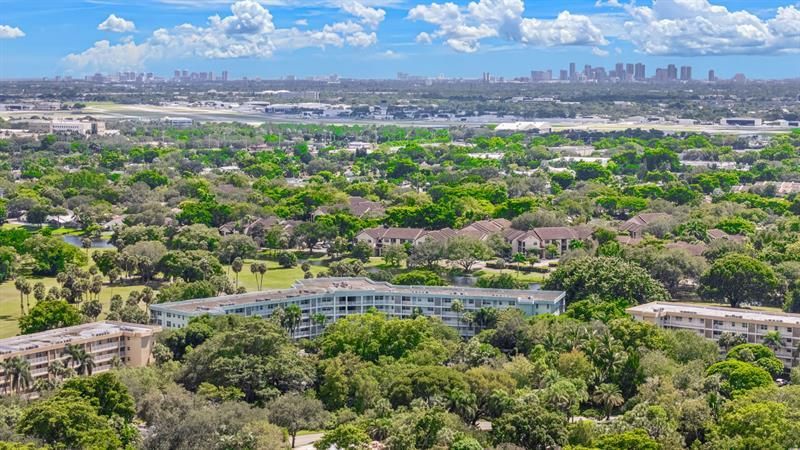 806 Cypress Grove Lane, Unit 403, Pompano Beach, FL 33069 Photo