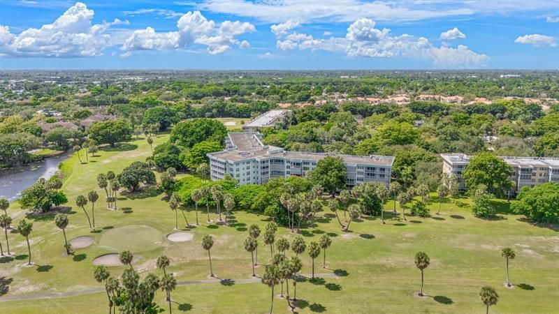 806 Cypress Grove Lane, Unit 403, Pompano Beach, FL 33069 Photo