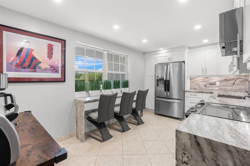 806 Cypress Grove Lane, Unit 403, Pompano Beach, FL 33069 Photo