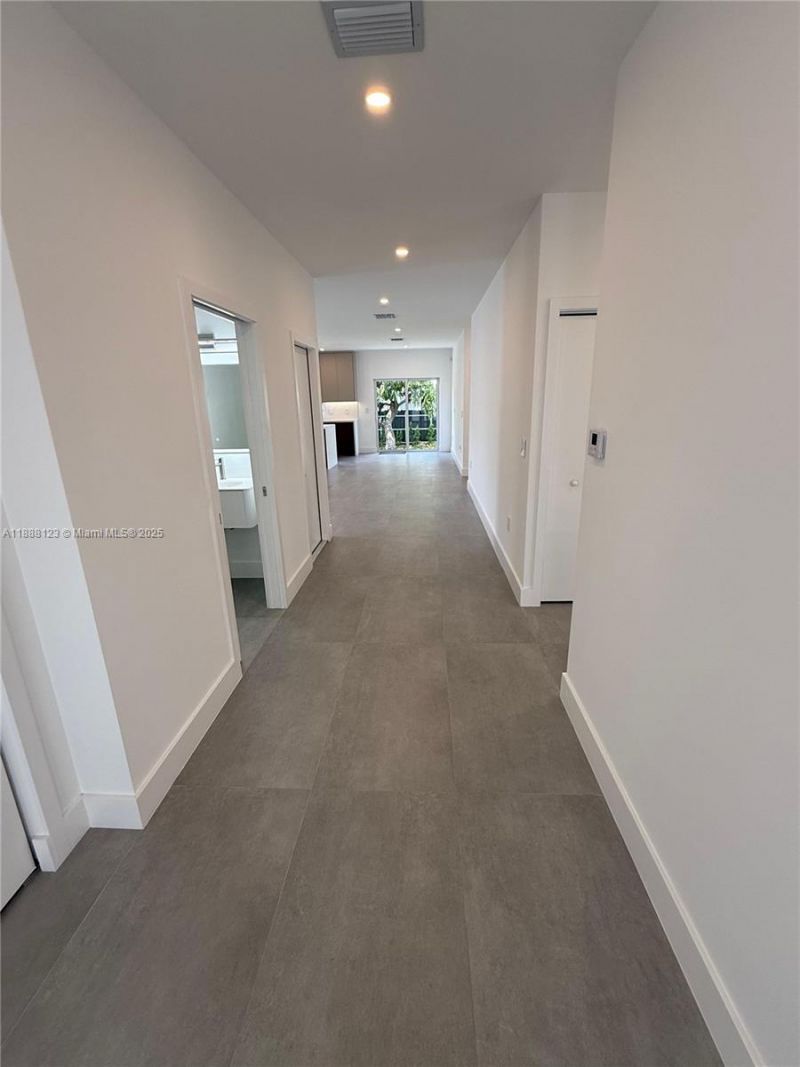 3431 NW 14th Ter, Miami, FL 33125 Photo