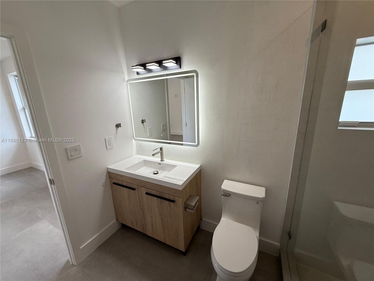 3431 NW 14th Ter, Miami, FL 33125 Photo