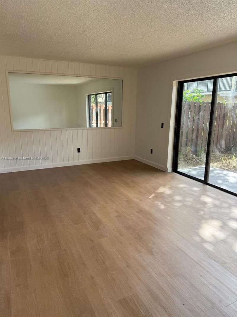 4163 SW 66th Ter, Unit 108, Davie, FL 33314 Photo