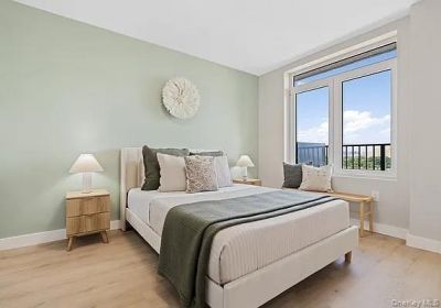 26-15 4 Street, Unit 2I, Astoria, NY 11102 Main Photo