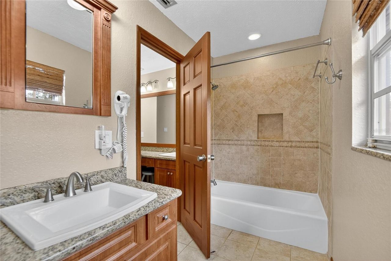 1502 Azalea Street, Plant City, FL 33563 Photo