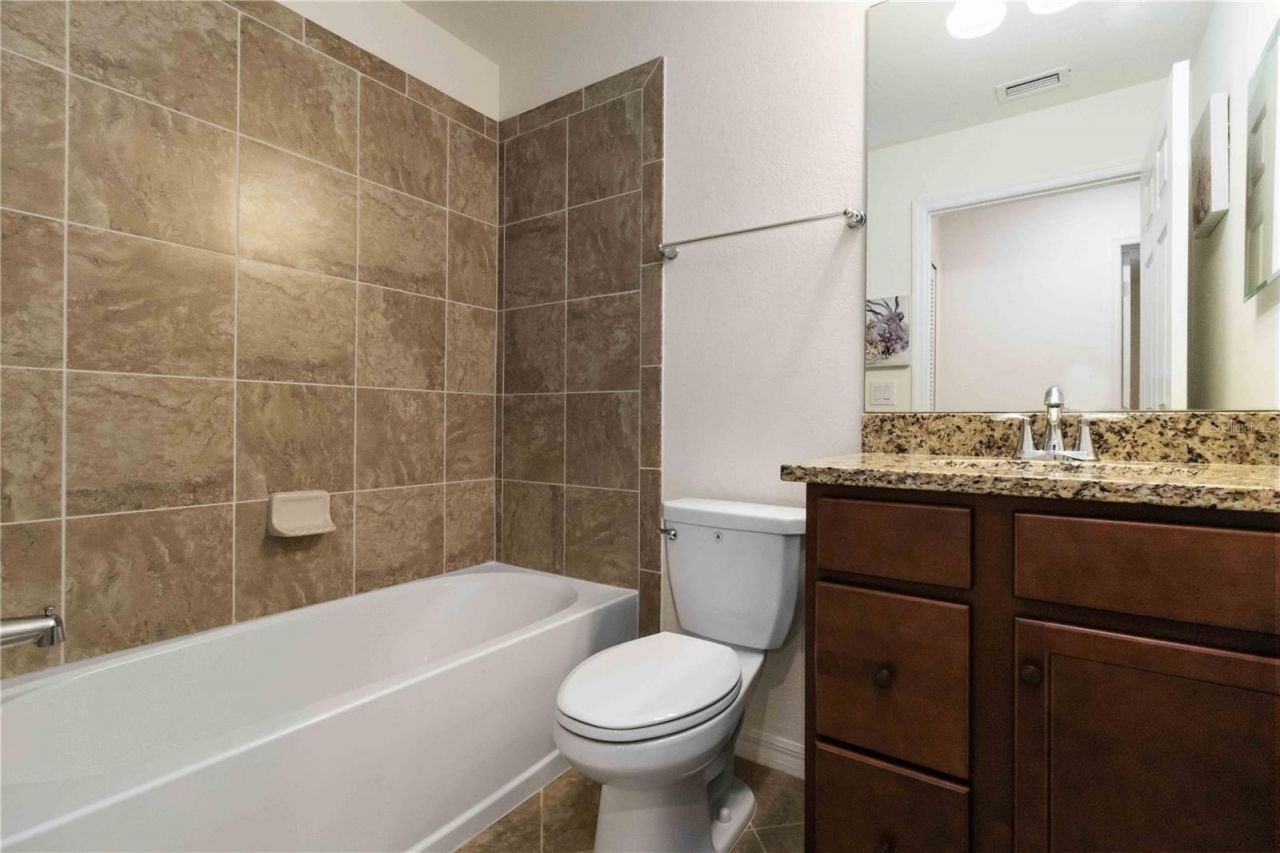 5614 Palmer Circle, Unit 104, Bradenton, FL 34211 Photo