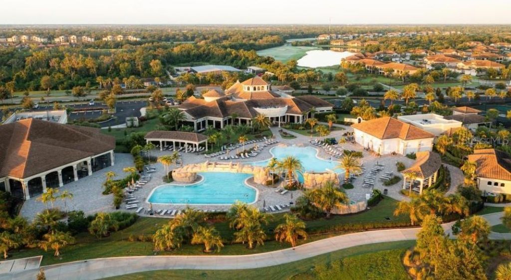 5614 Palmer Circle, Unit 104, Bradenton, FL 34211 Photo