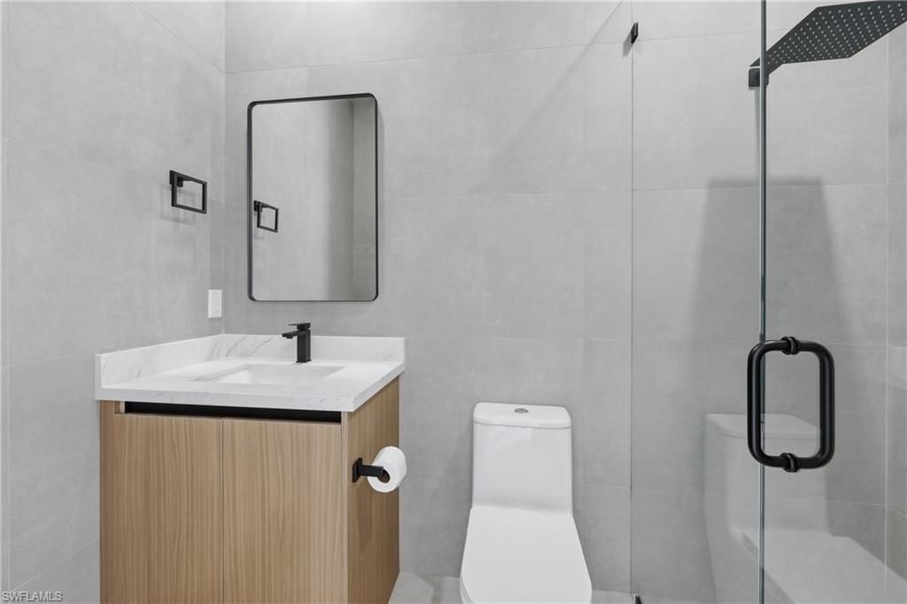 3412 NE 21st Pl, Cape Coral, FL 33909 Photo