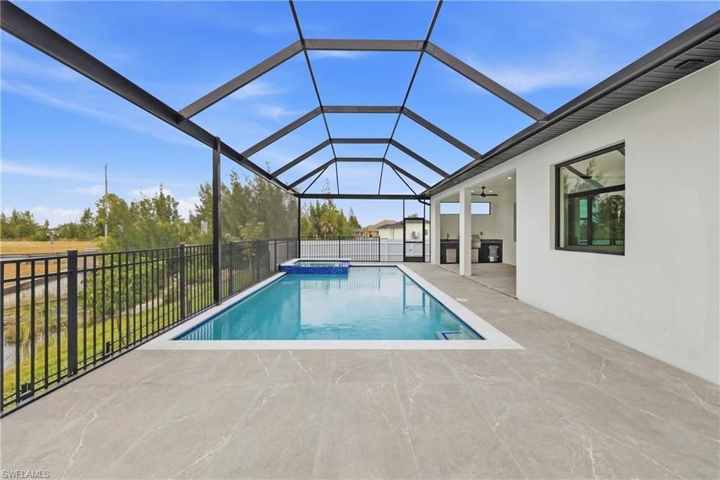 3412 NE 21st Pl, Cape Coral, FL 33909 Photo