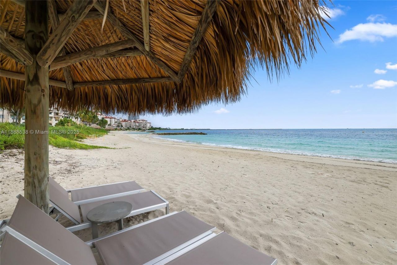 19216 Fisher Island Dr, Unit 19216, Miami Beach, FL 33109 Photo