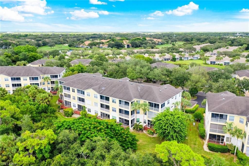 3471 Pointe Creek Ct, Unit 204, Bonita Springs, FL 34134 Photo