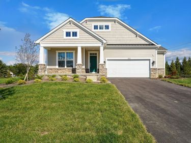 1533 Maple Heights Drive, Delaware, OH 43015