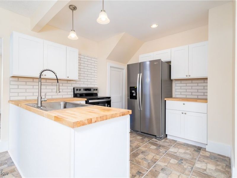 316 Henry Avenue, Steubenville, OH 43952 Photo 4