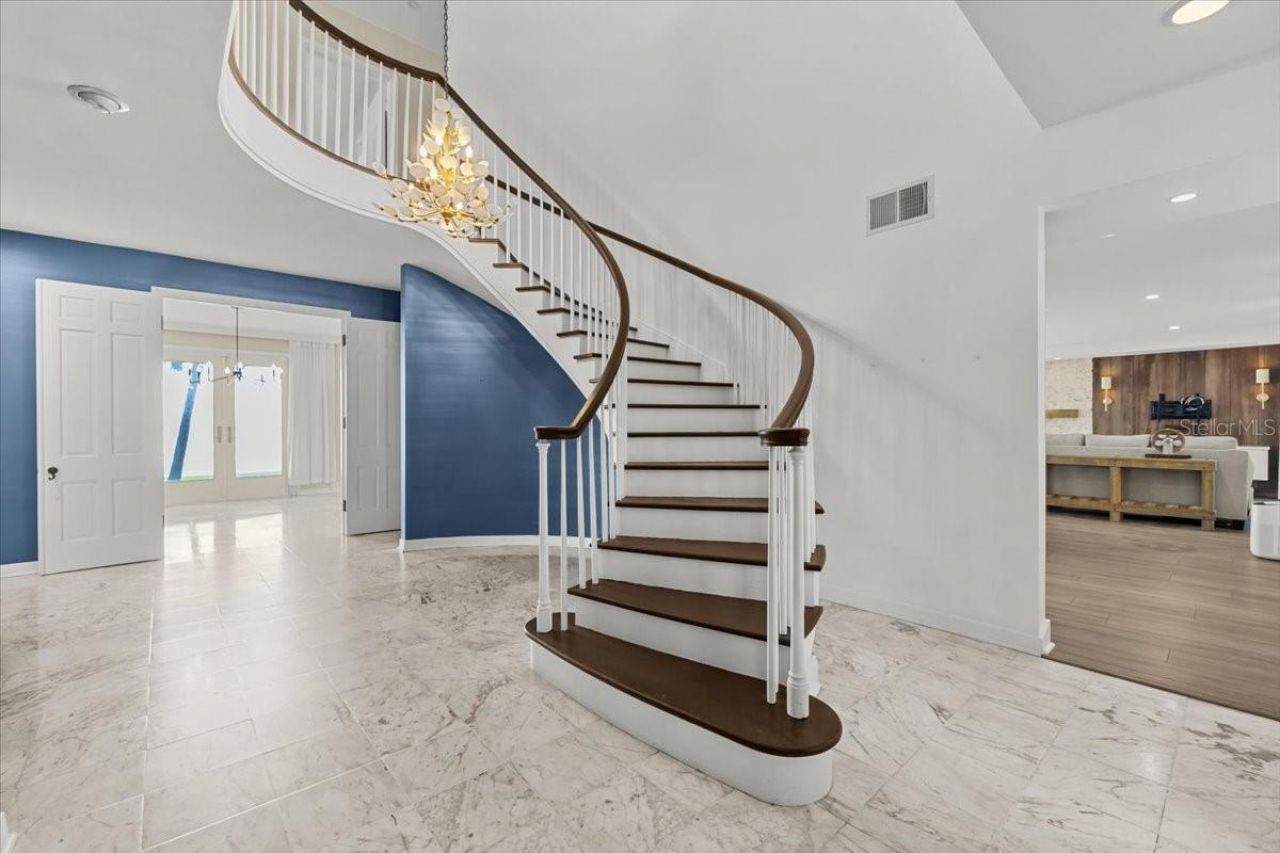 6620 Colony Drive S, Saint Petersburg, FL 33705 Photo