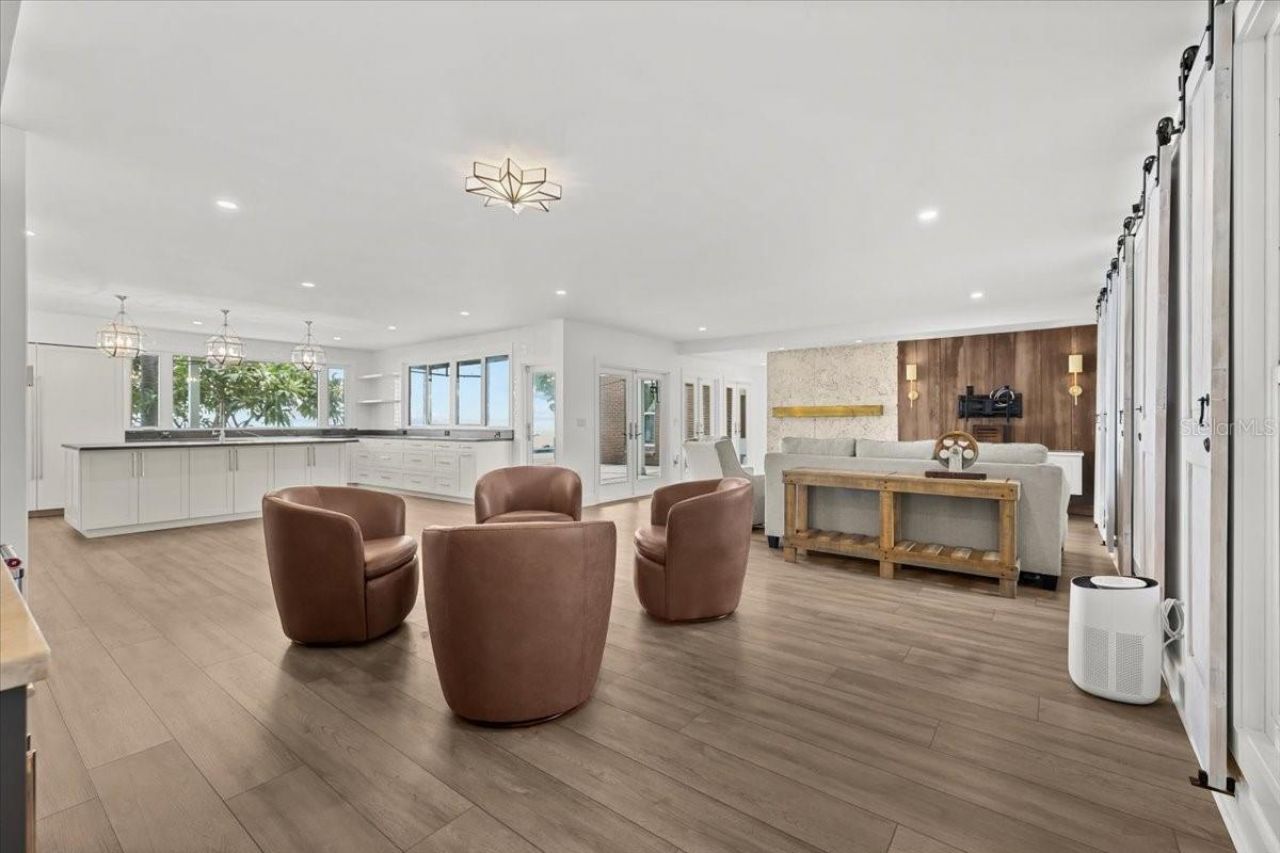 6620 Colony Drive S, Saint Petersburg, FL 33705 Photo