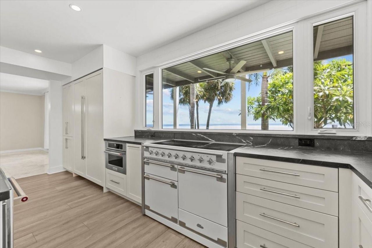 6620 Colony Drive S, Saint Petersburg, FL 33705 Photo