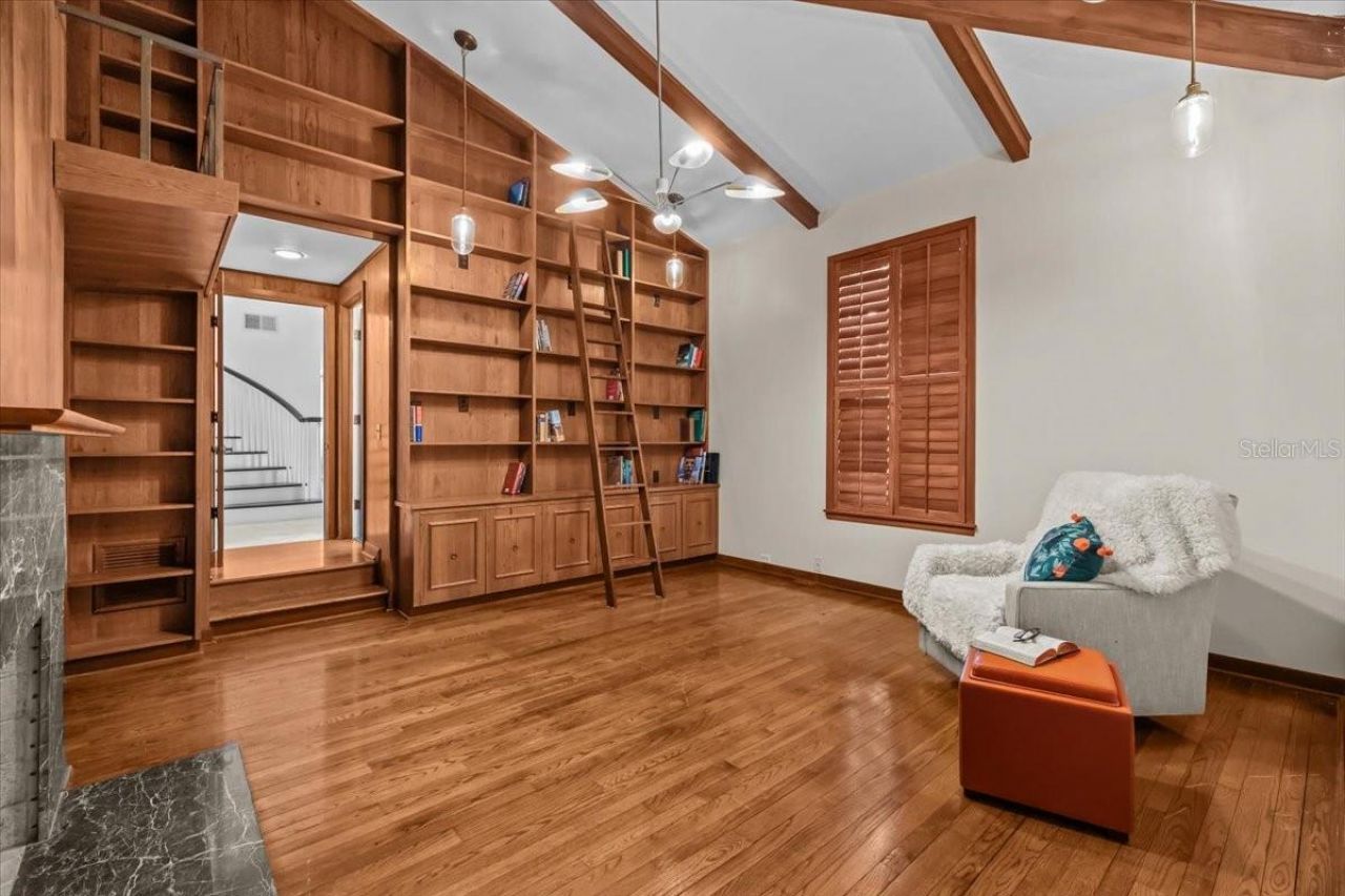 6620 Colony Drive S, Saint Petersburg, FL 33705 Photo