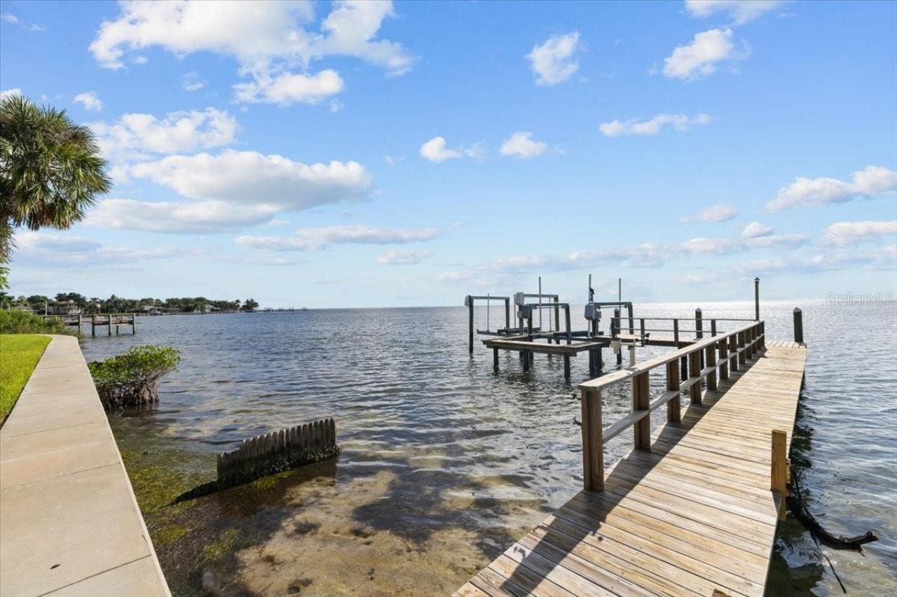 6620 Colony Drive S, Saint Petersburg, FL 33705 Photo