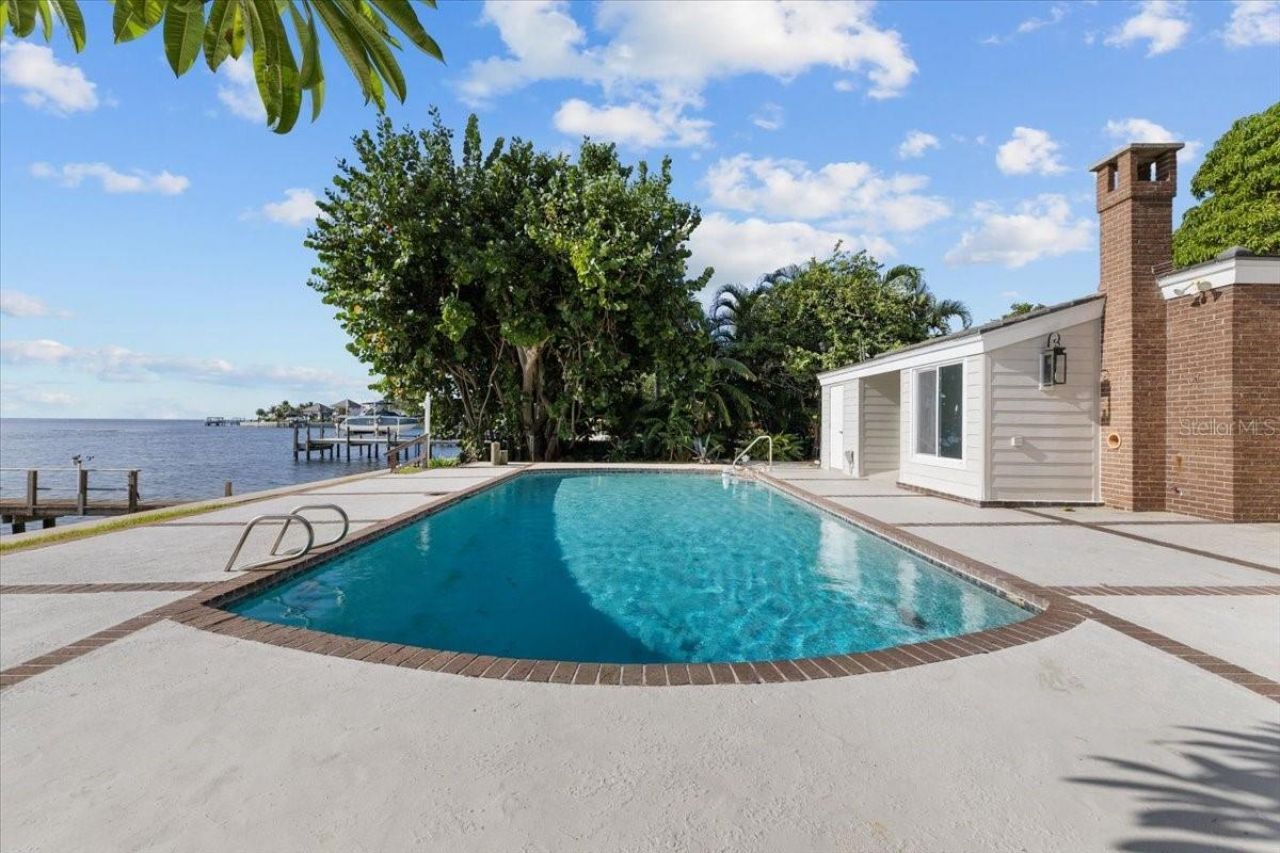 6620 Colony Drive S, Saint Petersburg, FL 33705 Photo