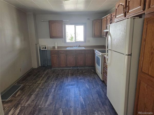 407 Carson Street, Brush, CO 80723