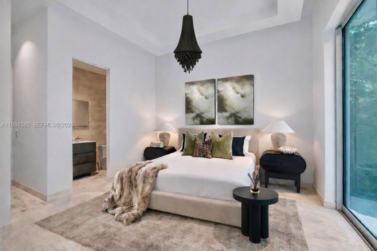 9101 SW 69th Ct, Pinecrest, FL 33156 Photo