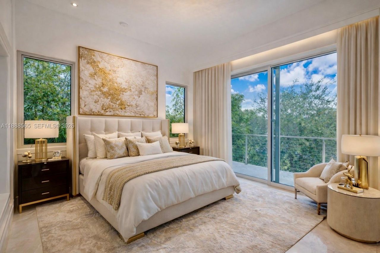 9101 SW 69th Ct, Pinecrest, FL 33156 Photo