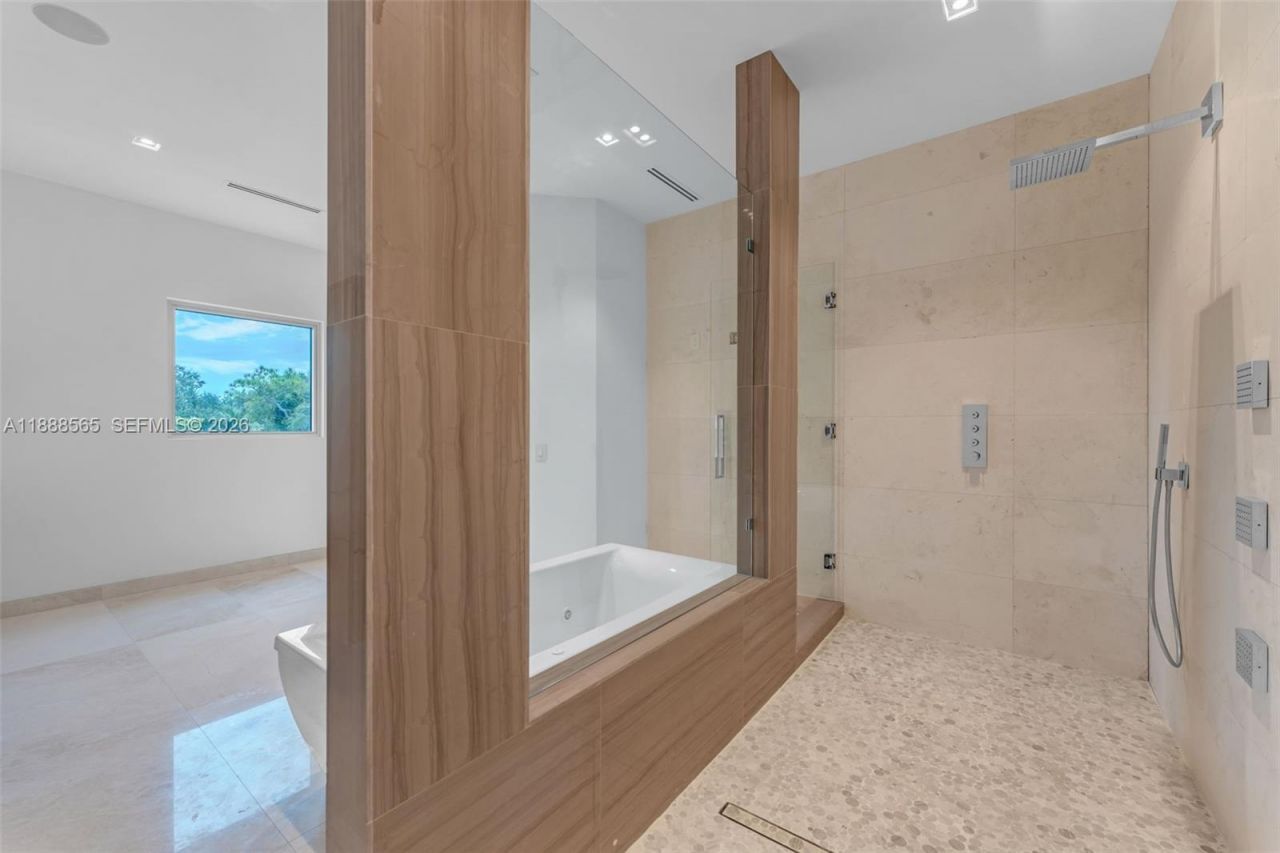 9101 SW 69th Ct, Pinecrest, FL 33156 Photo