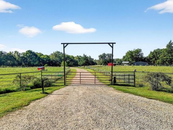 1700 Elmore Road, Denison, TX 75021