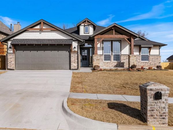 13195 Red Oak Drive, Choctaw, OK 73020