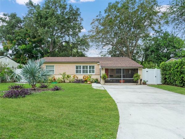 1632 PINEWOOD DRIVE, ORLANDO, FL 32804