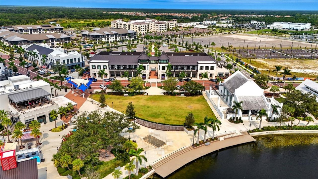 344 S Moon Drive, Venice, FL 34292 Photo