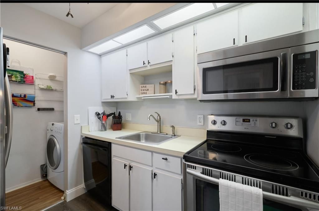 8171 S Woods Cir, Unit 8, Fort Myers, FL 33919 Photo