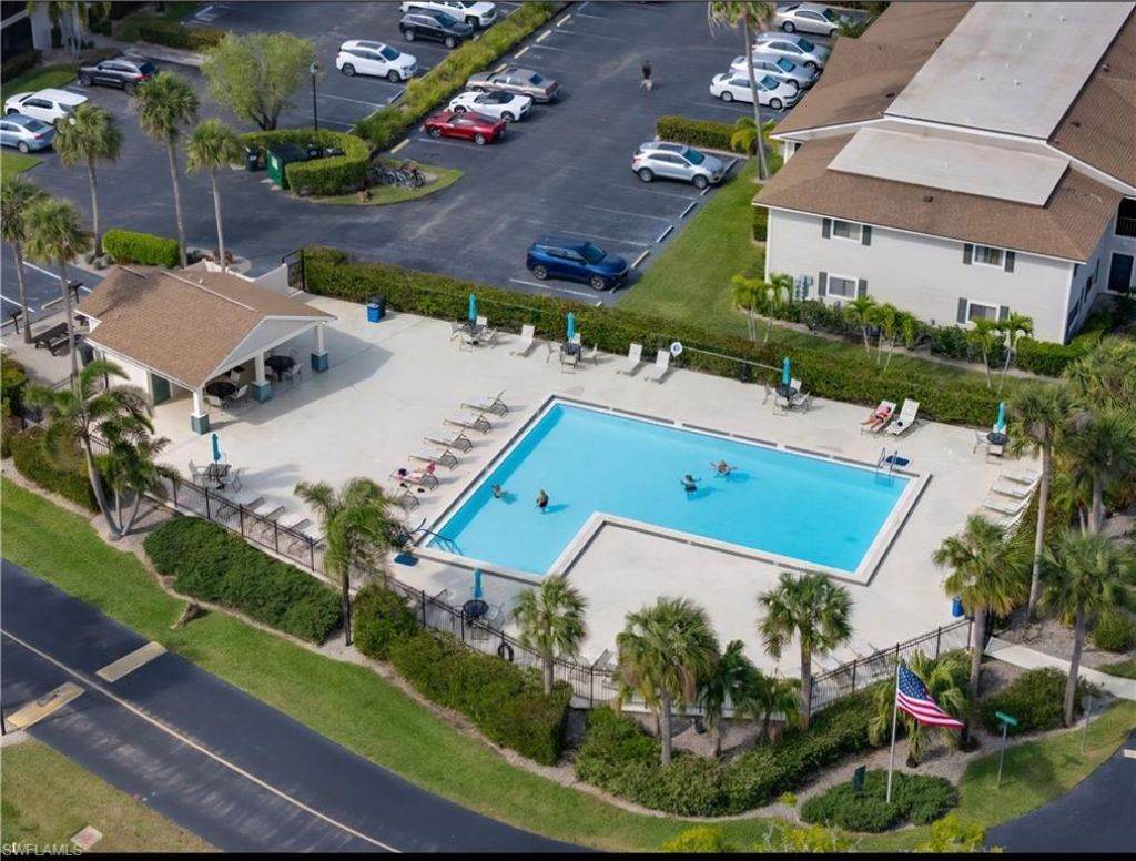 8171 S Woods Cir, Unit 8, Fort Myers, FL 33919 Photo