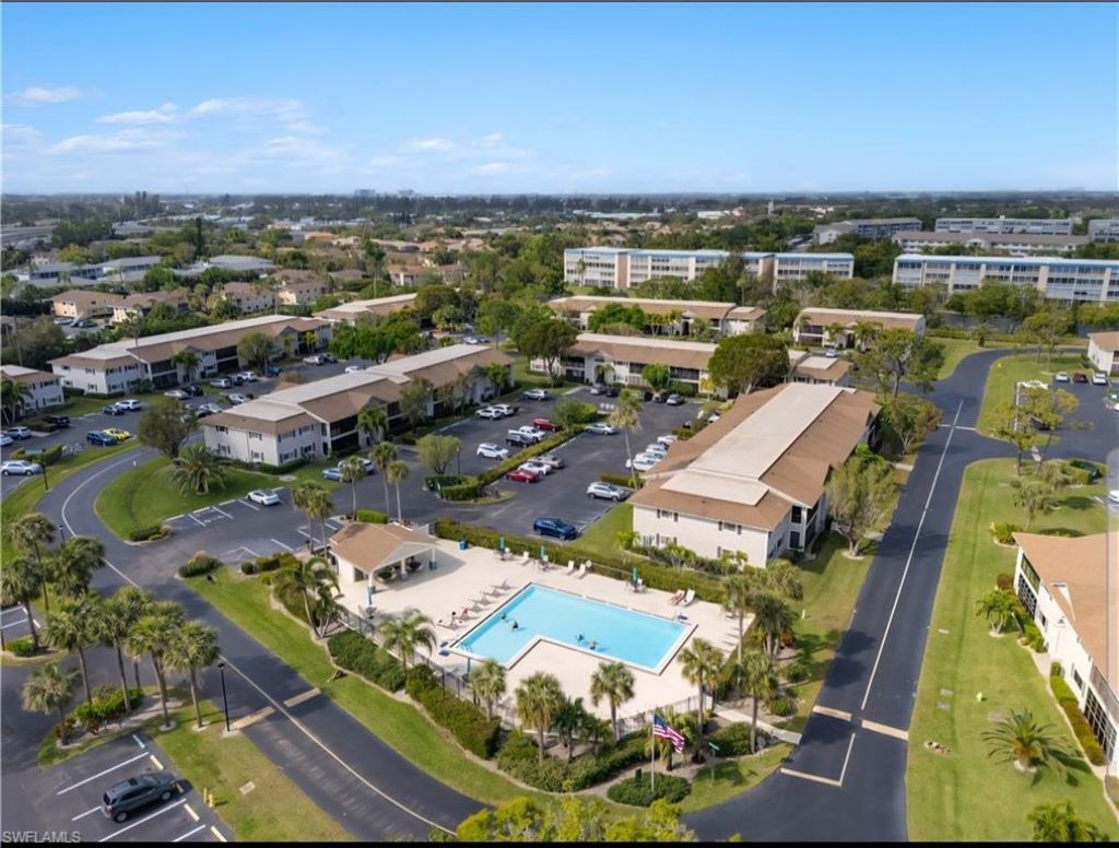 8171 S Woods Cir, Unit 8, Fort Myers, FL 33919 Photo