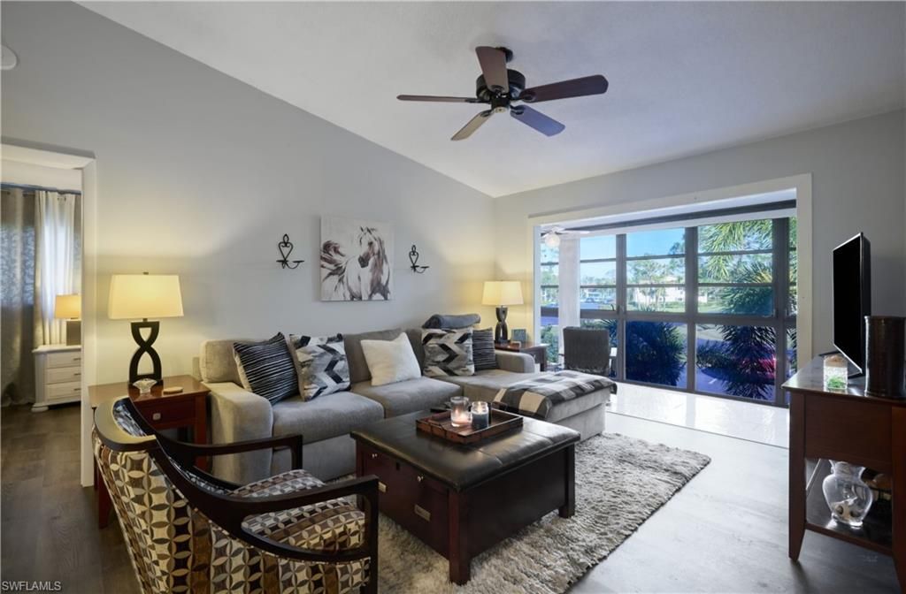 8171 S Woods Cir, Unit 8, Fort Myers, FL 33919 Photo