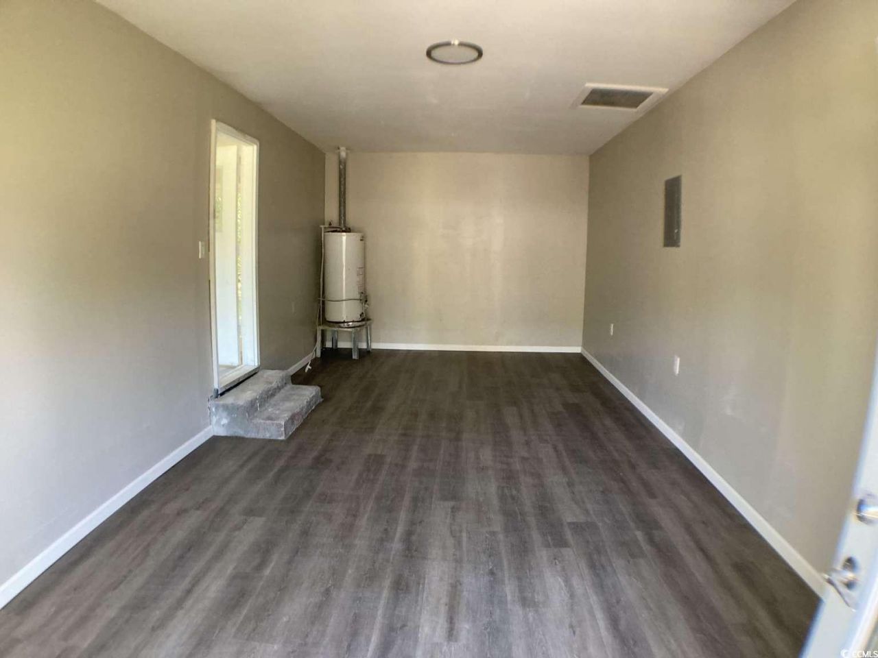 480 Lincolnshire Dr. Photo 16