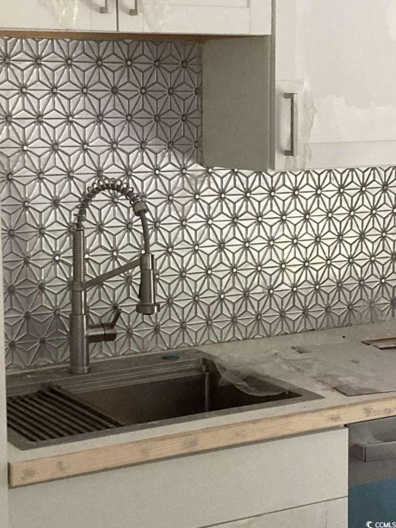 480 Lincolnshire Dr. Photo 17