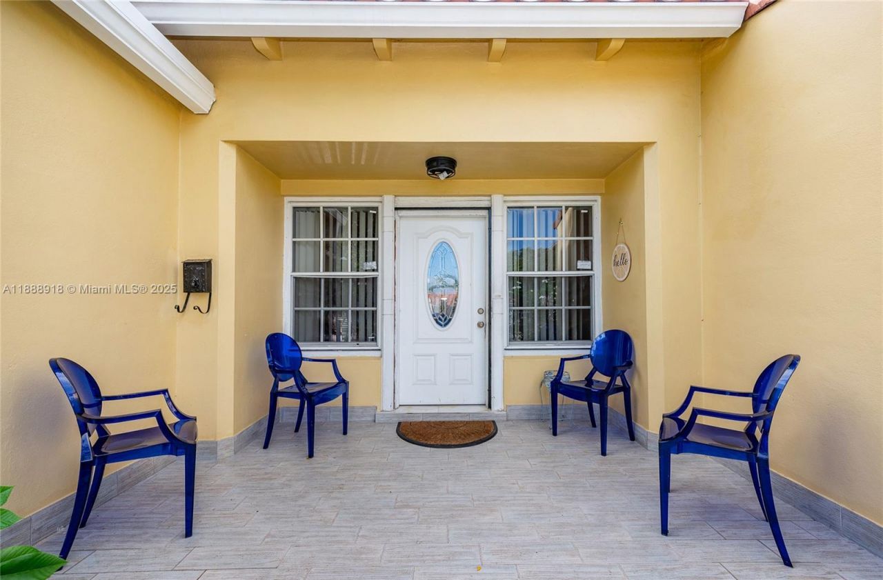 862 NE 82nd St, Miami, FL 33138 Photo