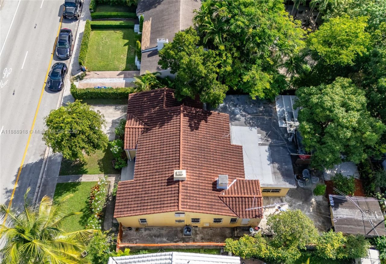 862 NE 82nd St, Miami, FL 33138 Photo