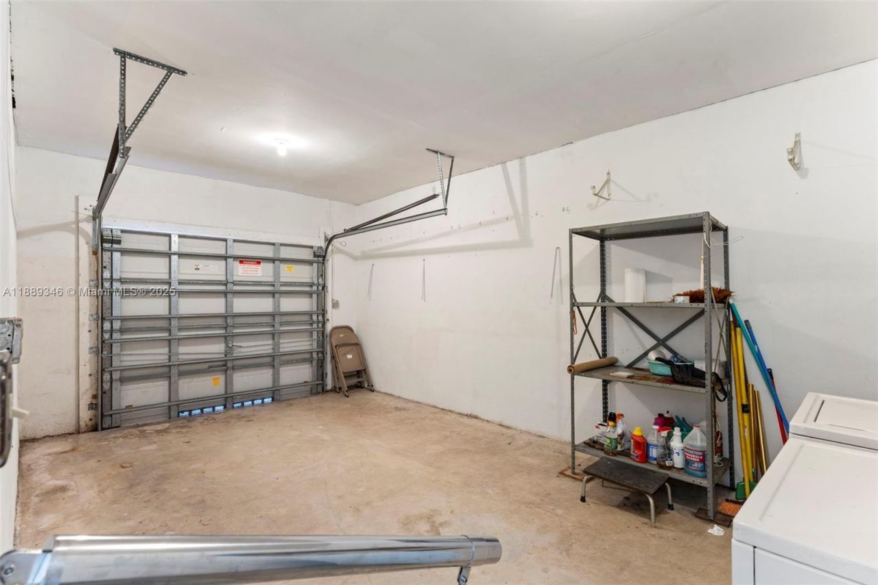 300 N 93rd St, Surfside, FL 33154 Photo