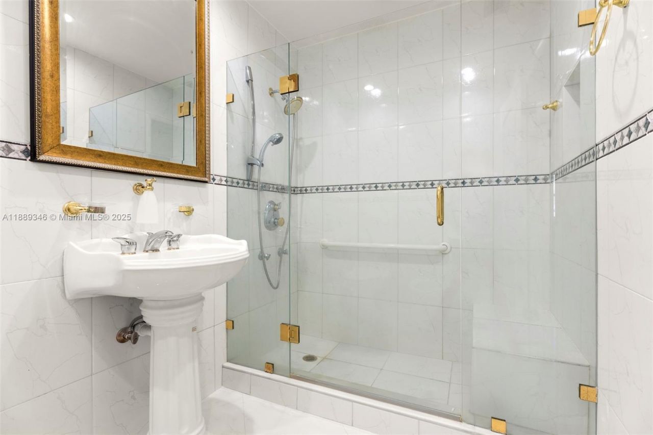 300 N 93rd St, Surfside, FL 33154 Photo