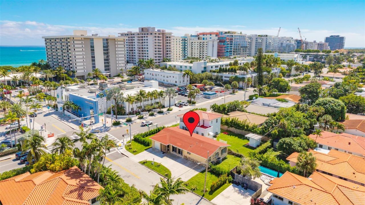 300 N 93rd St, Surfside, FL 33154 Photo