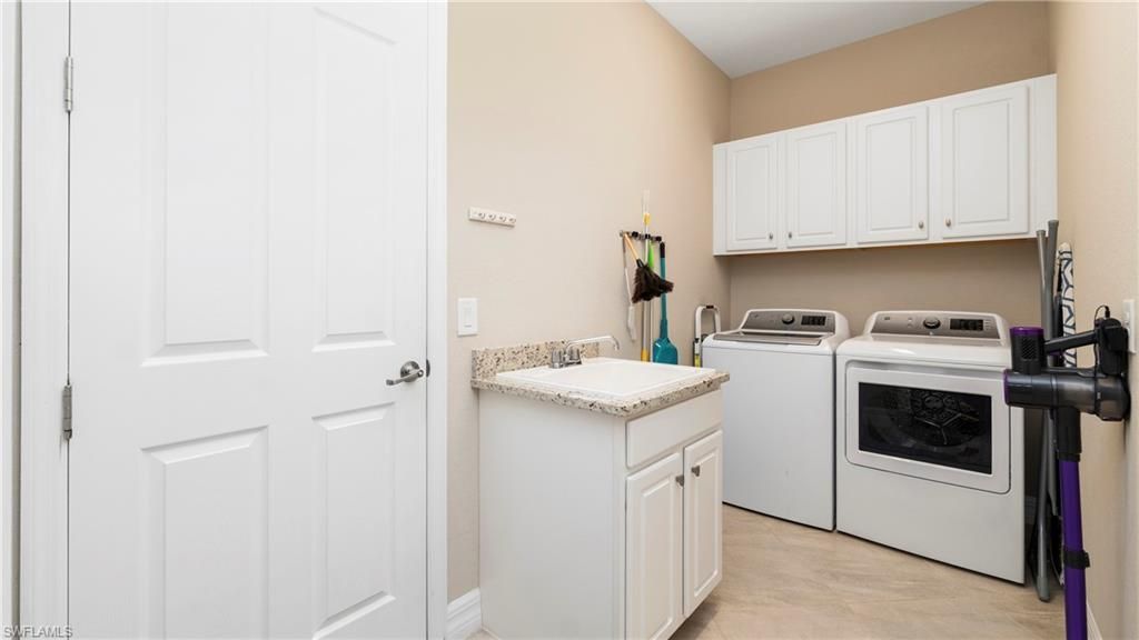 28107 Foxrock Ct, Bonita Springs, FL 34135 Photo