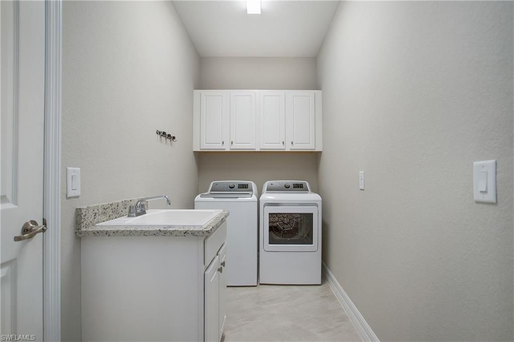 28107 Foxrock Ct, Bonita Springs, FL 34135 Photo