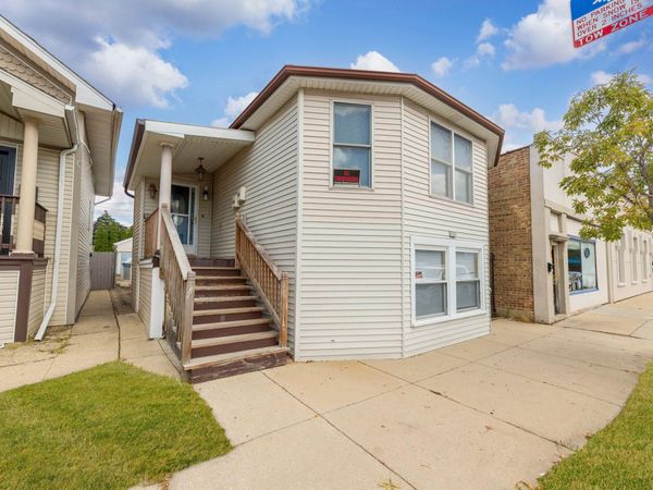 7408 W Addison Street, Chicago, IL 60634