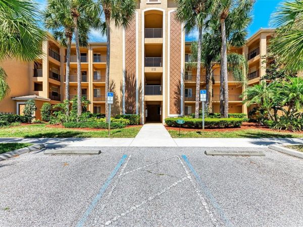 8105 GRAND ESTUARY TRAIL, Unit 403, BRADENTON, FL 34212