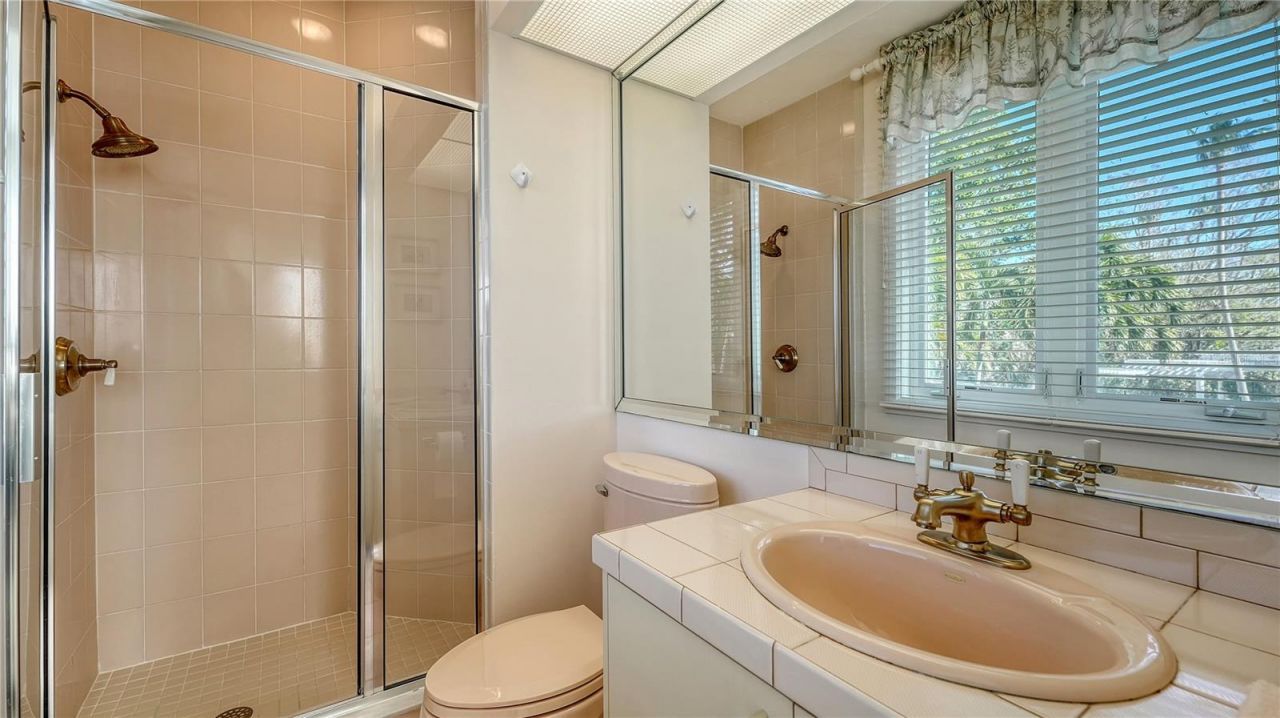 350 Gulf Of Mexico Drive, Unit 211, Longboat Key, FL 34228 Photo